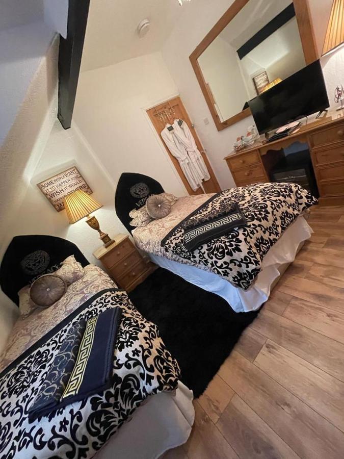ポースコール Olivia House Bed & Breakfast エクステリア 写真