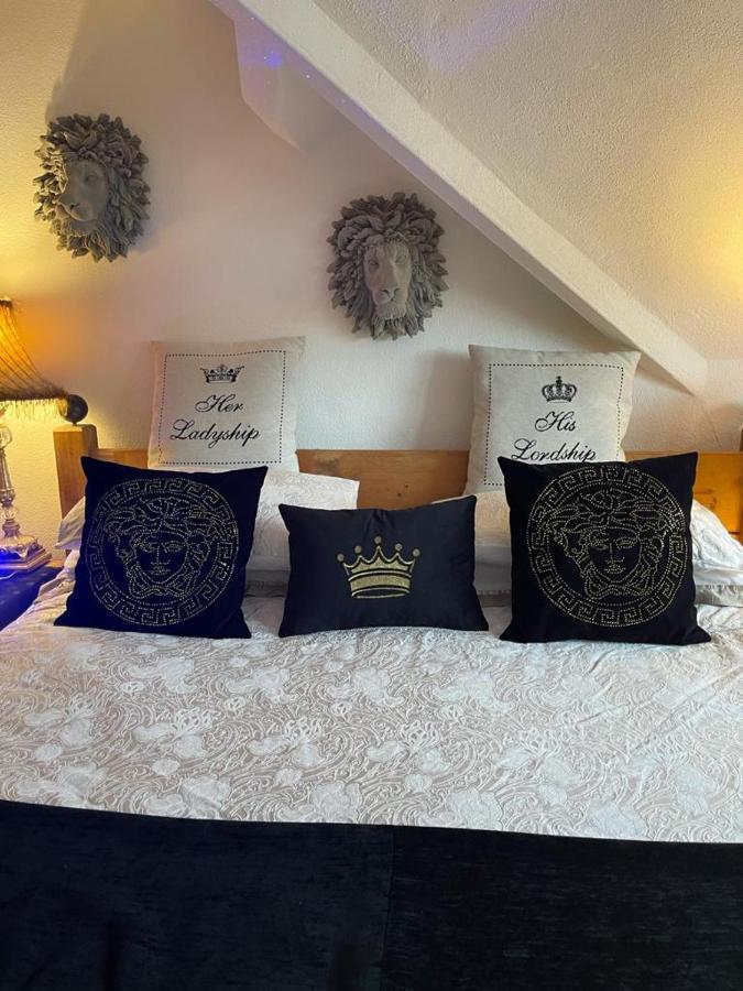 ポースコール Olivia House Bed & Breakfast エクステリア 写真