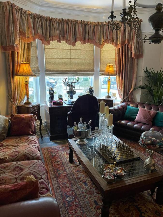 ポースコール Olivia House Bed & Breakfast エクステリア 写真