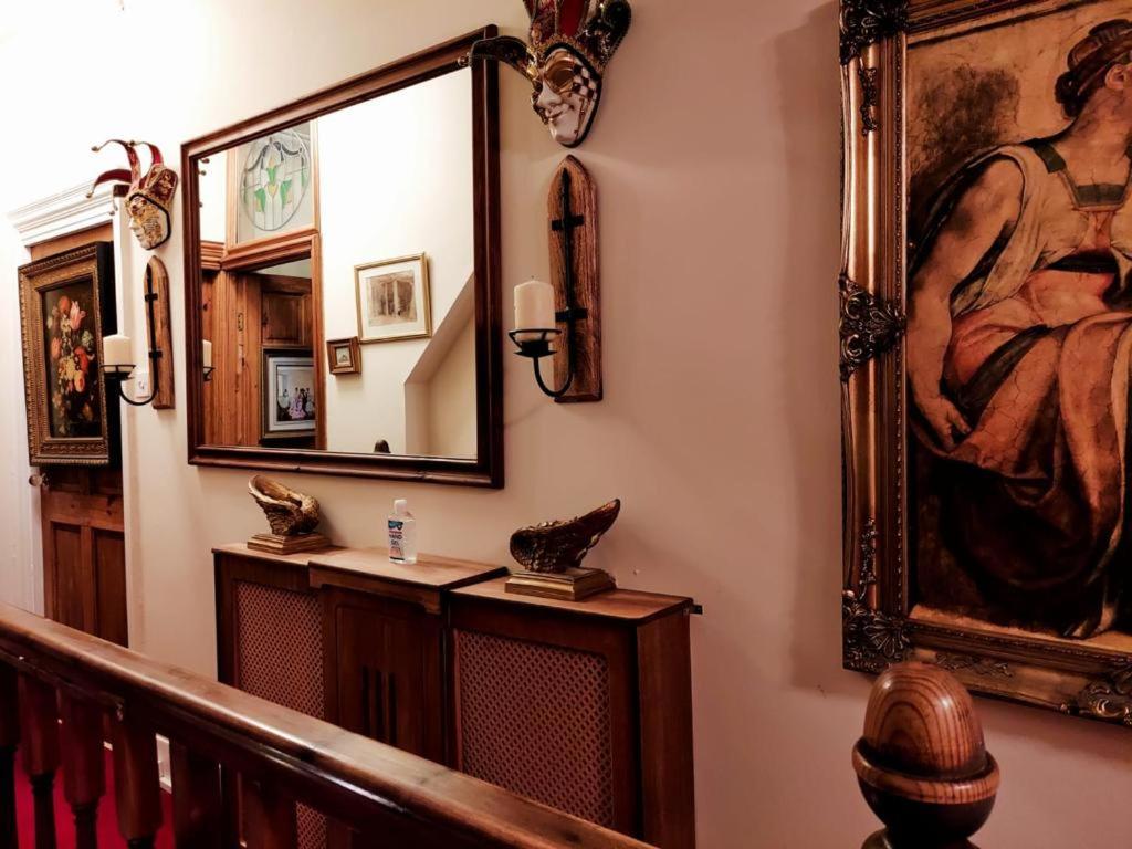 ポースコール Olivia House Bed & Breakfast エクステリア 写真