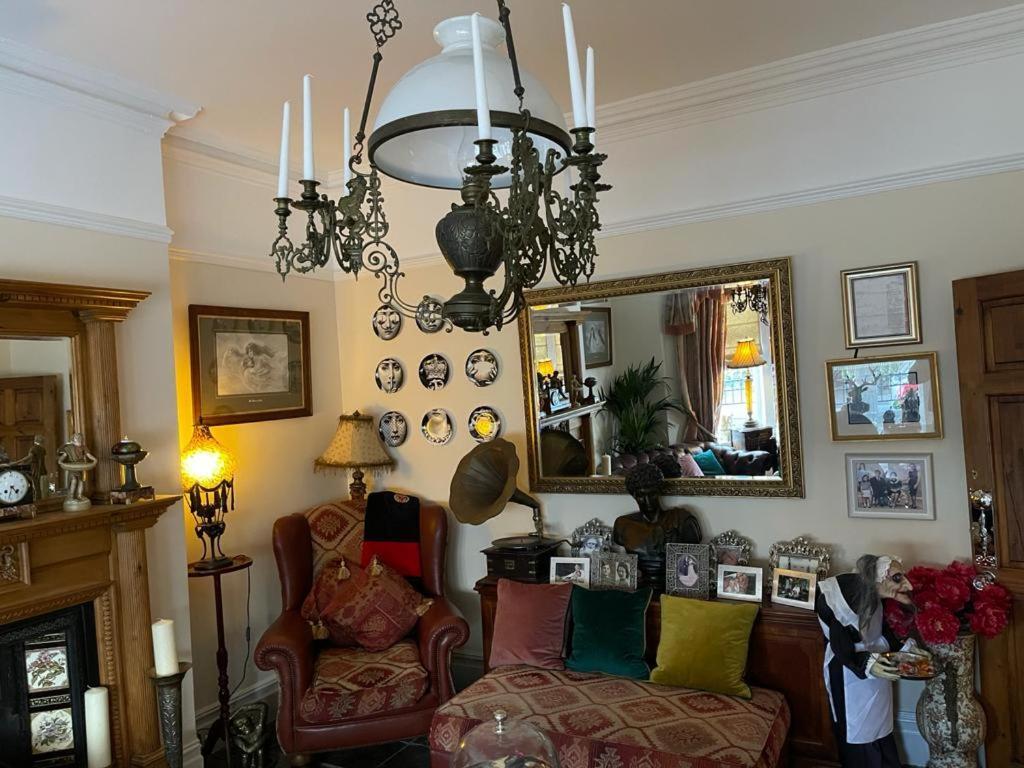 ポースコール Olivia House Bed & Breakfast エクステリア 写真