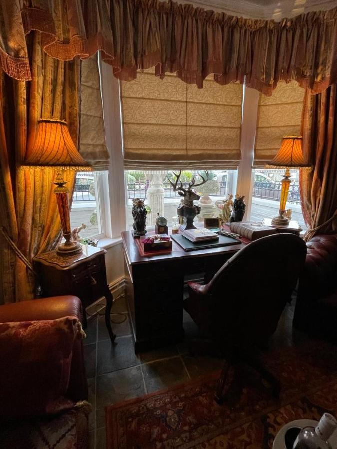 ポースコール Olivia House Bed & Breakfast エクステリア 写真