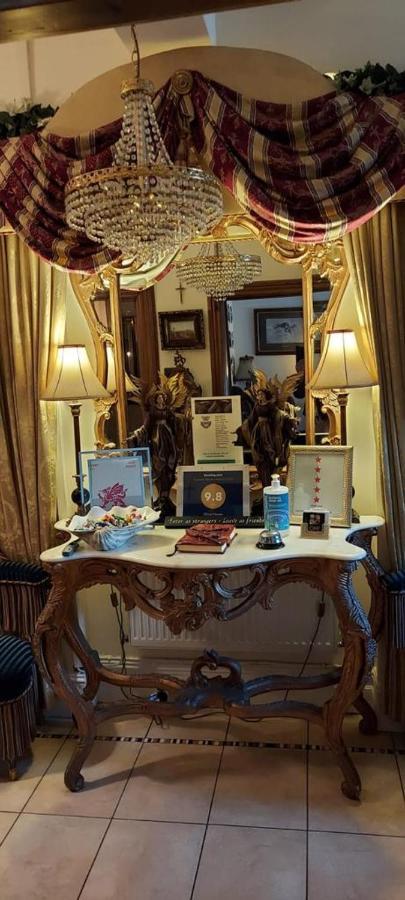 ポースコール Olivia House Bed & Breakfast エクステリア 写真